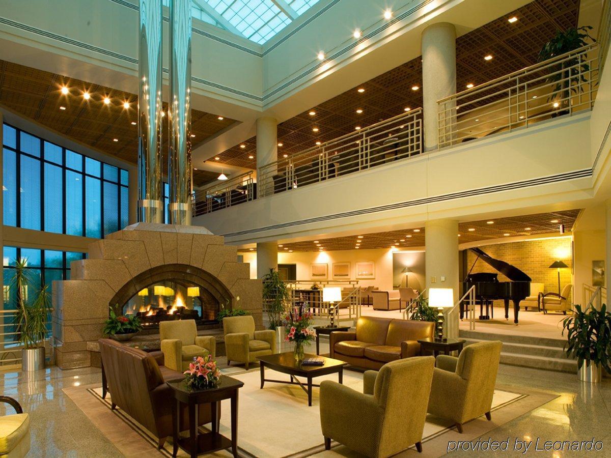 Oak Ridge Hotel Chaska ภายนอก รูปภาพ