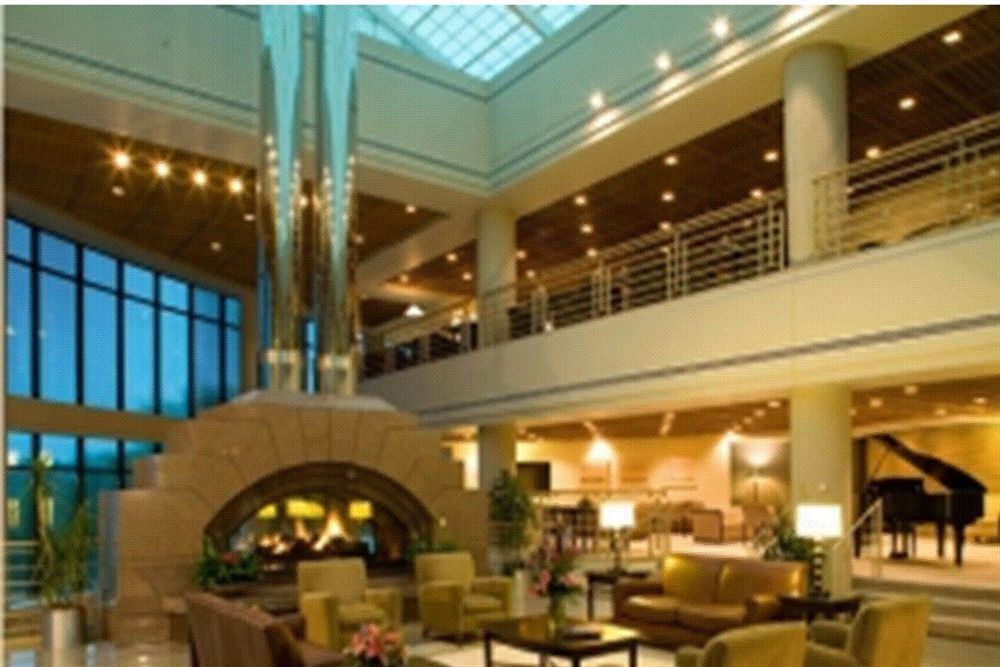 Oak Ridge Hotel Chaska ภายนอก รูปภาพ