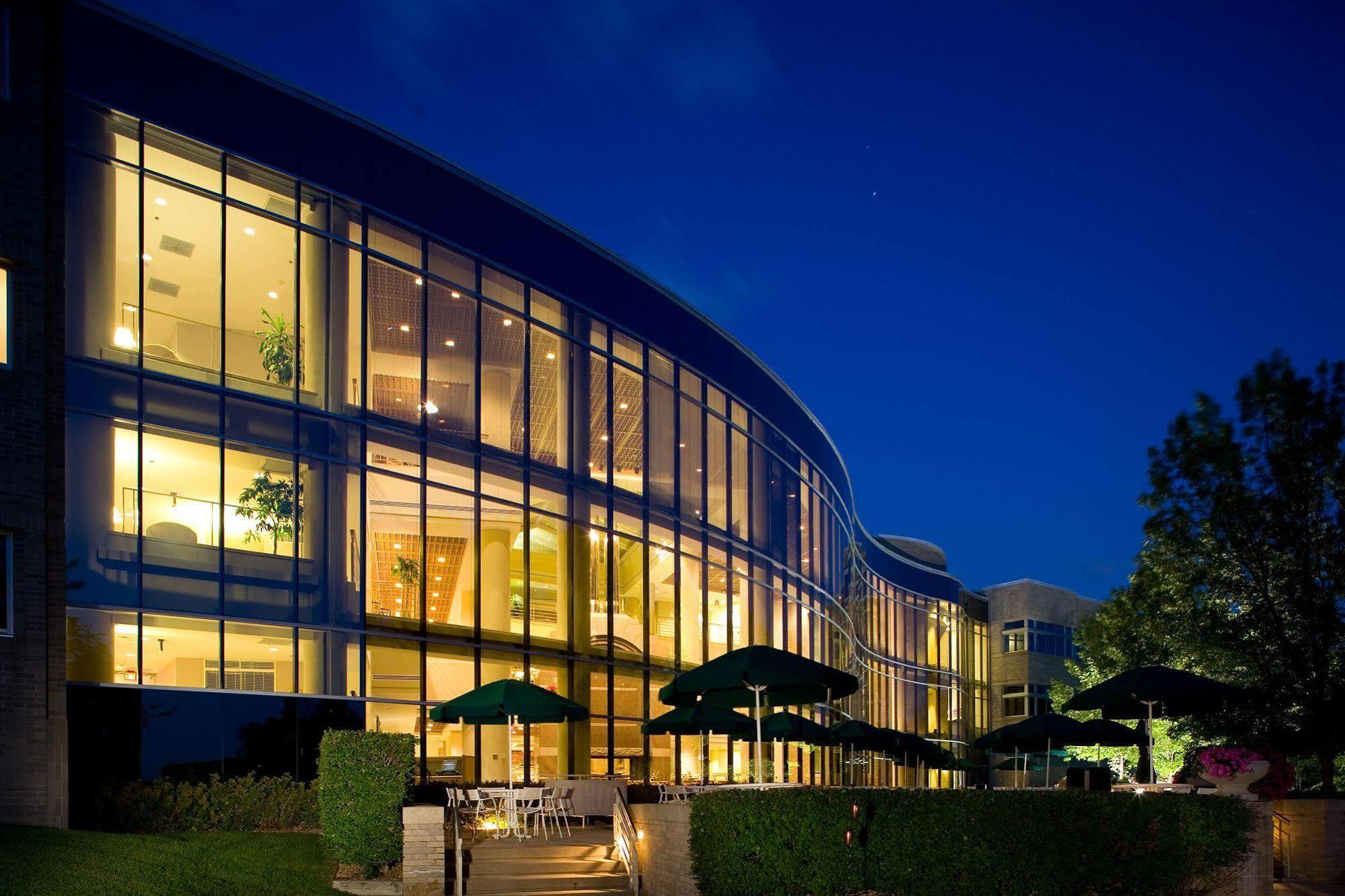 Oak Ridge Hotel Chaska ภายนอก รูปภาพ